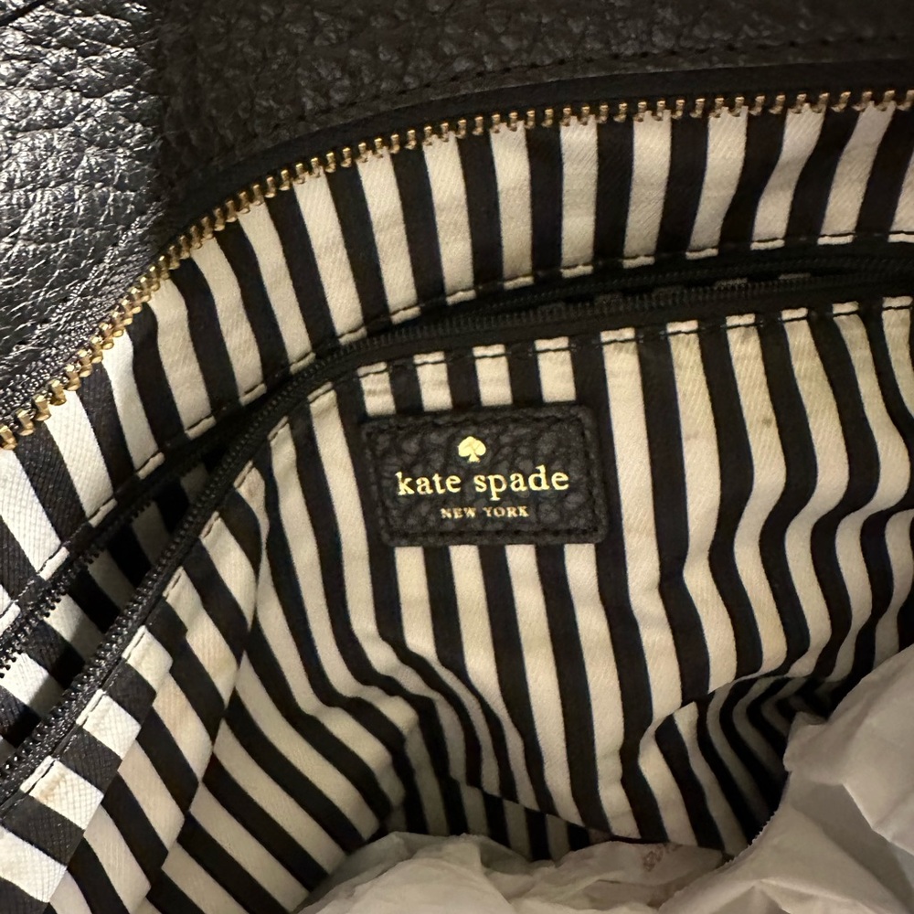 KATE SPADE PEBBLED LEATHER TOTE - Picture 4 of 6